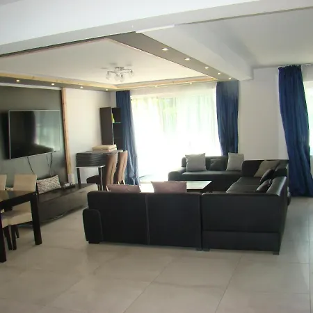 Magnolia Villa *
